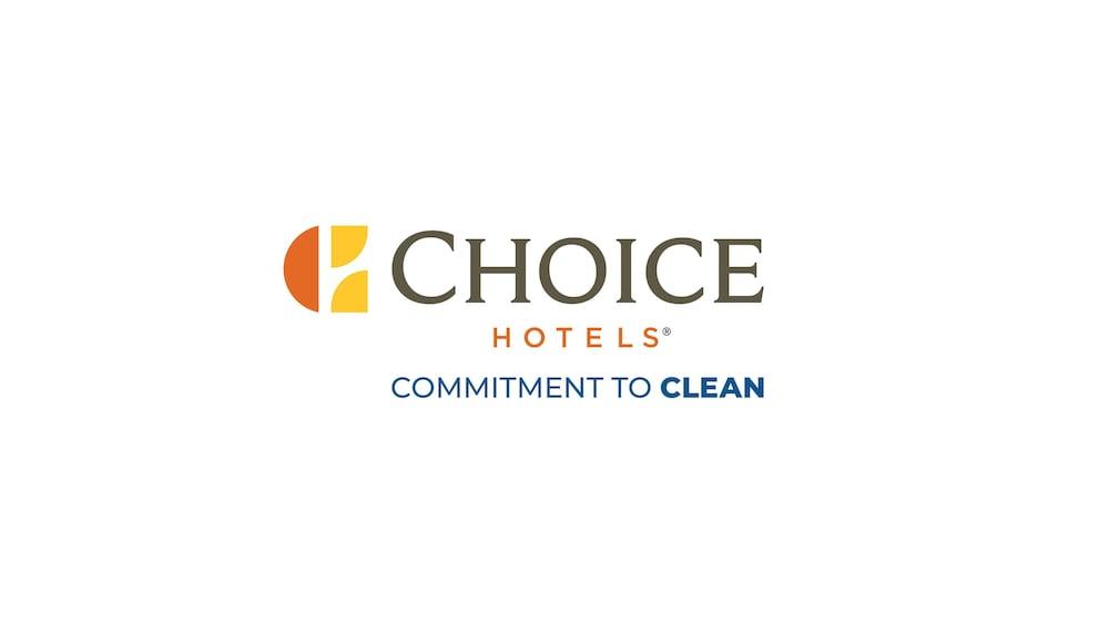 Quality Inn Manchester Bagian luar foto